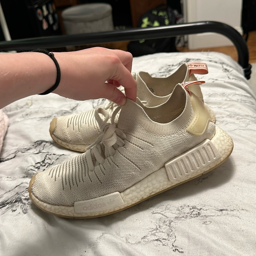 Adidas NMD R1 STLT sneakers